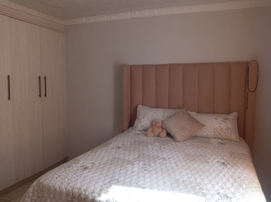 3 Bedroom Property for Sale in Kanana North West